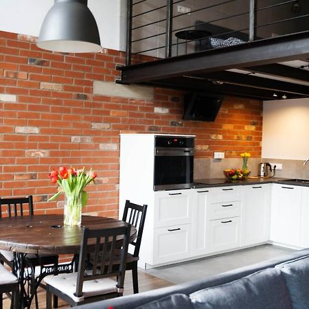 RedCity LOFT Zyrardow Eksteriør billede