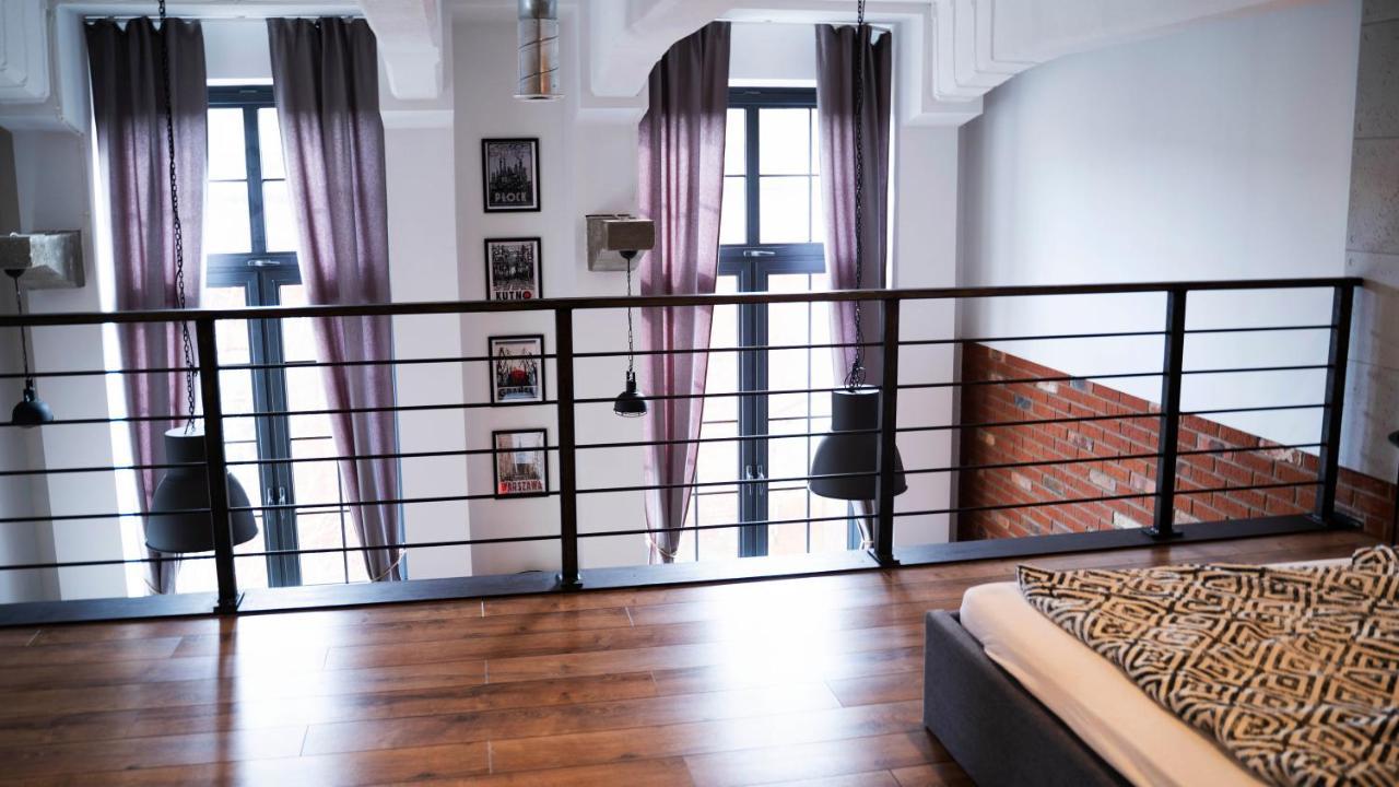 RedCity LOFT Zyrardow Eksteriør billede