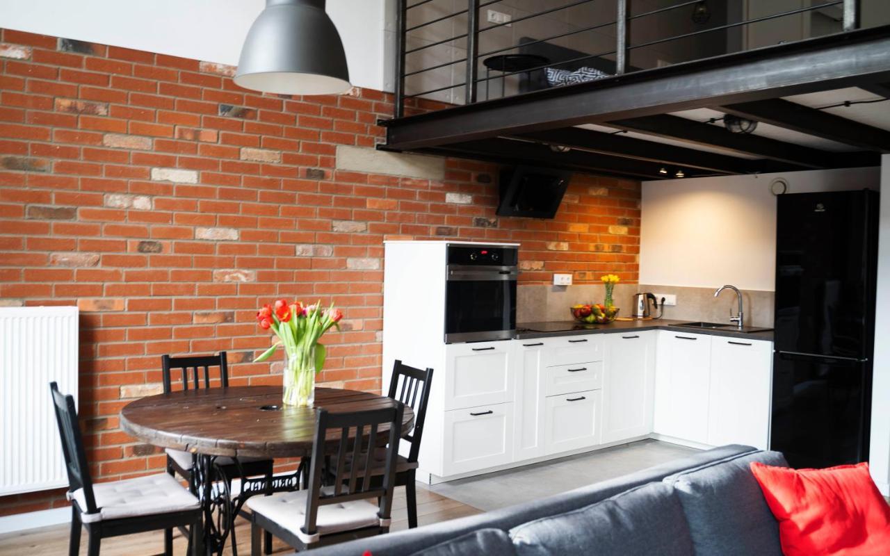 RedCity LOFT Zyrardow Eksteriør billede