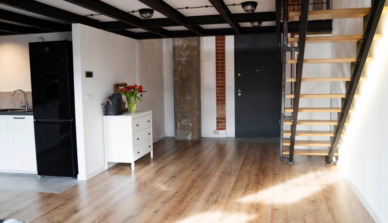 RedCity LOFT Zyrardow Eksteriør billede